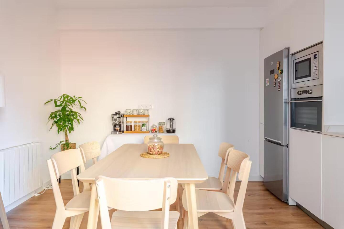 Habitacion Privada En El Centro De Бильбао Экстерьер фото